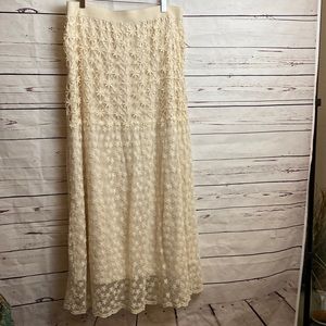 Lace overlay maxi skirt
